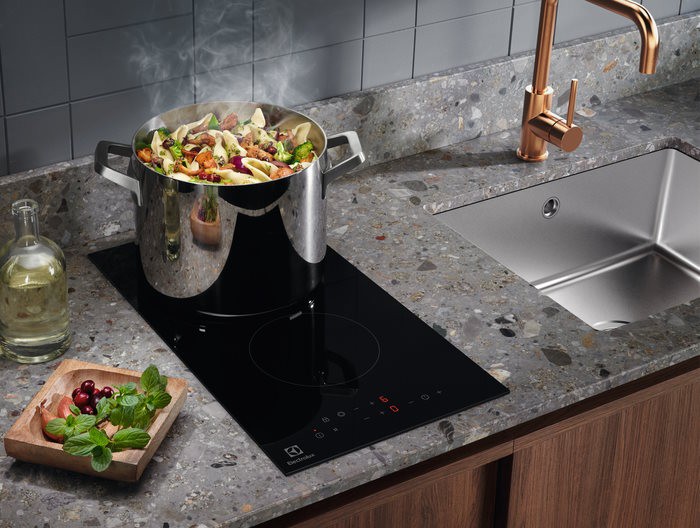 Electrolux LHR3233CK- фото3